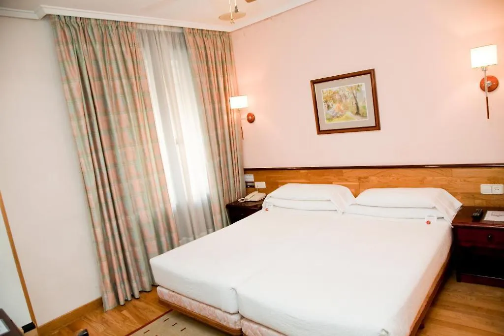 Hostal Navarra Hotel Pamplona 2*,  Espanha